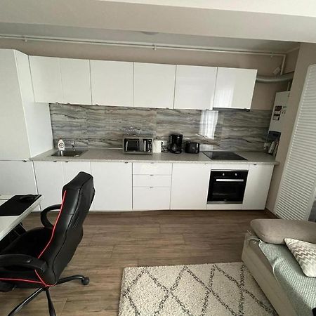 דירות מאמאיה Sea View Apartament מראה חיצוני תמונה